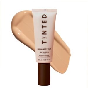 Live Tinted Hueguard Tinted Sunscreen SPF 50 – Mineral Sunscreen for Face, Skin Tint with Buildable Coverage, Dewy Glow Finish, Hydrating, Vegan, Fragrance-Free, Water & Sweat Resistant, Shade 09