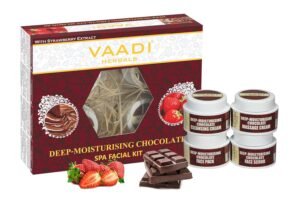 Facial Kit – Chocolate and Strawberry SPA Facial Kit – ★ ALL Natural – ★ Suitable for All Skin Types and Both for Men and Women – ★ 70 Grams – Vaadi Herbals